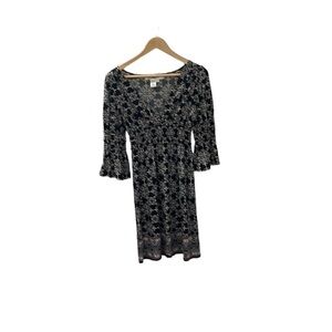 Max Studio patterned midi dress with ruched midline and bell sleeves, Medium
